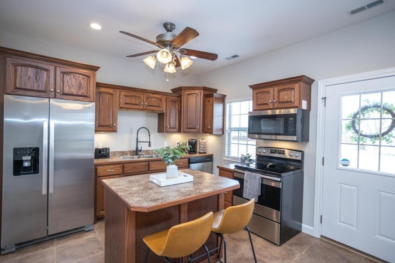 Tiny Home With Hot Tub Near Ft Leonard Wood! Waynesville Eksteriør bilde
